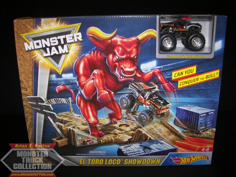 El toro loco showdown playset on sale